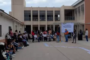 Taller de prevencin del suicidio en Huillapima: trabajo entre Educacin y Salud