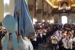 Con la Bajada de la Imagen de la Virgen maana inicia el Septenario