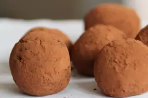 Paso a paso: Cmo hacer trufas de chocolate cremosas?