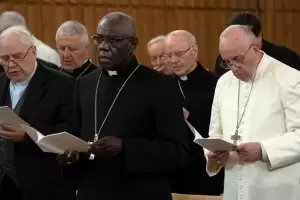 Robert Sarah, el cardenal que suea con ser el primer papa negro