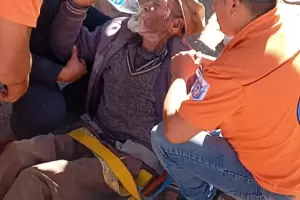 Grave deterioro de Silvano Araya, el octogenario rescatado en la cordillera fiambalense