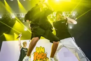 Quin es el conocido cantante que cont que tiene VIH: el emotivo video que public