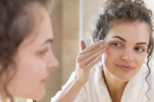 Adis a la piel grasa: descubr el truco definitivo para hidratar y rejuvenecer tu rostro