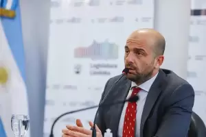 Mogetta tras salir de Transporte, ya suena como candidato libertario al Congreso