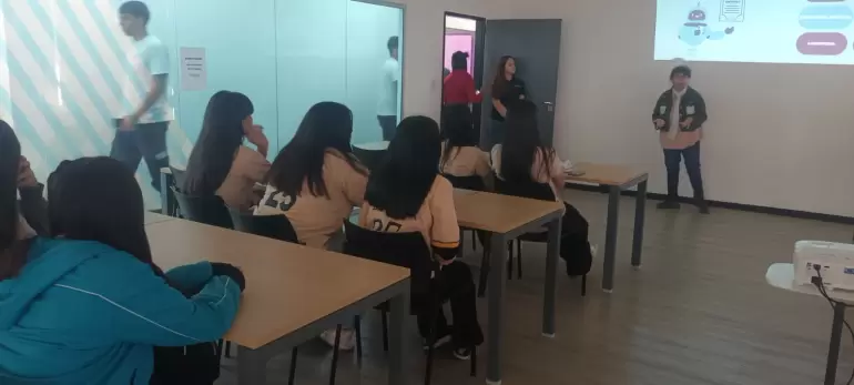 Estudiantes de la Escuela Secundaria N76 visitaron el Nodo Tecnolgico