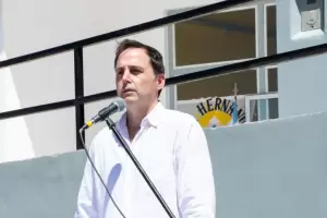 El Gobierno design por decreto a Mera como Defensor del Pueblo