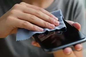 Cada cunto tens que limpiar el celular para evitar los grmenes