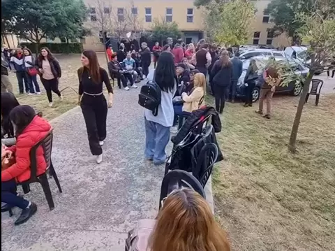 educación asamblea extraordinaria