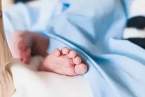 Horror: Una pareja abusaba de su ahijada de un ao y ocho meses y le sacaba fotos