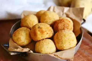 Paso a paso: Cmo hacer unas deliciosas bombas de papa?