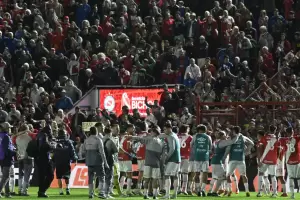 Tragedia: un hincha se descompens durante un partido y muri