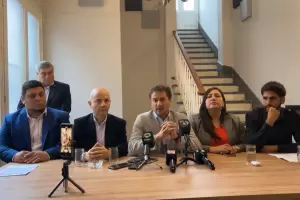 La oposicin denunci penalmente a Jalil por la explotacin del Cerro Atajo