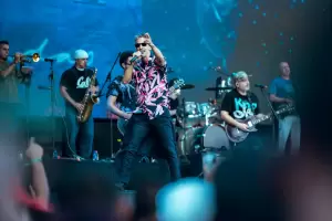 Los Cafres llegan a El Patio de la Fiesta del Poncho