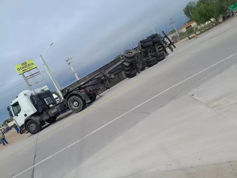 vuelco camion recreo