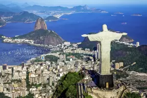 El icnico Cristo Redentor ser la pasarela del prximo Ro Fashion Show