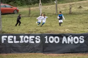 Emotiva celebracin en Ancasti por los 100 aos de la Esc. n 402 "Luis Eduardo Bulacios"