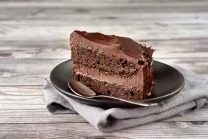 Sin horno y sin harina: cmo preparar la mejor torta de chocolates con dos ingredientes