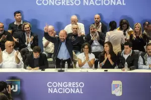 El PJ reuni a su congreso nacional con fuertes tensiones internas