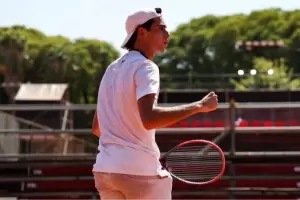 Manu La Serna parado por lesin