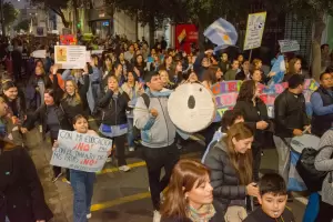 Convocan a una asamblea soberana del pueblo para este lunes
