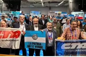 La CGT va a la Justicia para frenar el DNU que limita el derecho a huelga