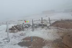 Impresionantes paisajes: Lleg la nieve a Villa Vil en Beln