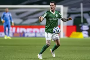 Boca quiere sumar al catamarqueo Anbal Moreno para el Mundial de Clubes