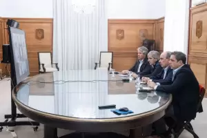 Nacin le pidi a las provincias promover el uso de "dlares del colchn"