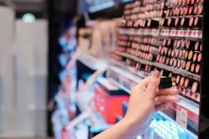 El Gobierno flexibiliz el ingreso de productos cosmticos y de higiene personal