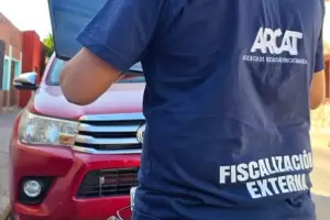 ARCAT notifica en la va pblica deudas de Automotor