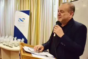 Jos Yuni: "Tenemos que recuperar la imaginacin y la creatividad"