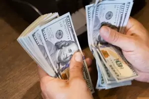 Cmo comprar dlares despus del resultado de las elecciones y antes de que abran los mercados