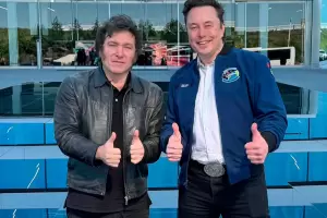 Elon Musk renunci al gobierno de Trump criticando el gasto