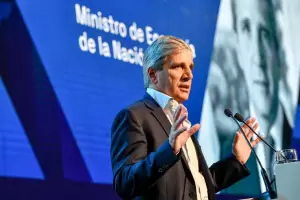 Nacin sube la presin impositiva mientras las provincias recortan su carga tributaria