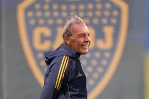 Tercer ciclo en marcha: Miguel ngel Russo dirigi su primera prctica en Boca