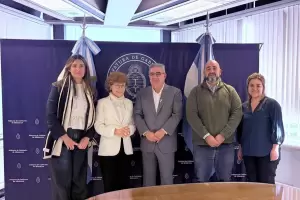 Jalil expuso en la Comisin Nacional de Fronteras y resalt el valor del Paso San Francisco