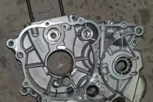 Tras inspeccionar un taller mec�nico, secuestraron motoparte requerida por la Justicia