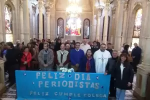 Periodistas celebran su da a los pies de Nuestra Madre del Valle