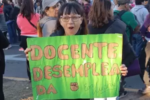 Docentes exigen a Educacin la titularizacin inmediata en Nivel Superior