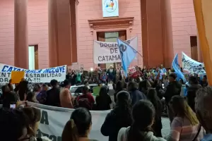 Docentes Autoconvocados volvieron a movilizarse en reclamo de mejoras salariales