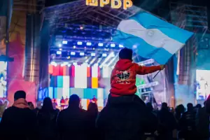 Poncho 2025: Programacin completa del escenario de El Patio