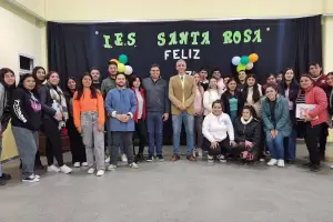 Los Altos Municipio garantiza el transporte gratuito para estudiantes del IES Santa Rosa