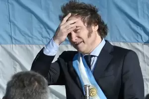 Milei no ir a Rosario por el Da de la Bandera: se queda en un acto en el Campo de Polo