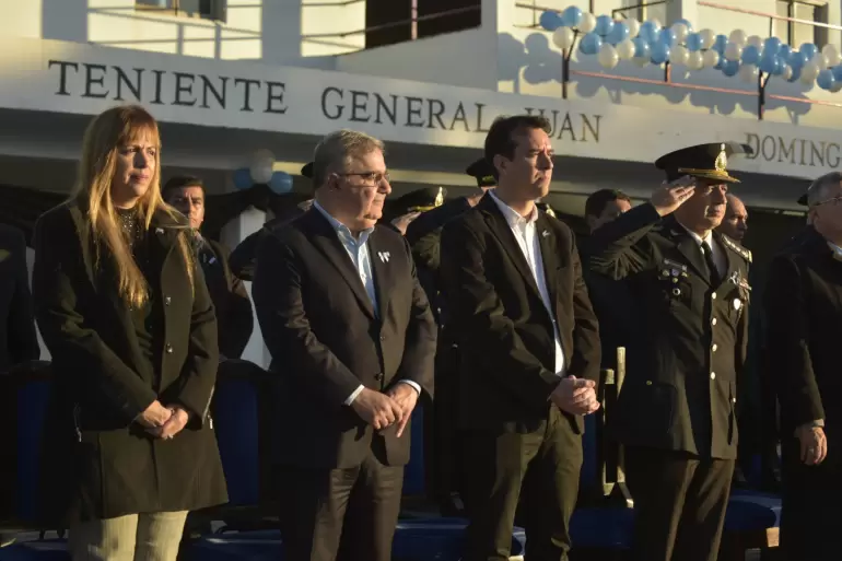 cadetes jura bandera
