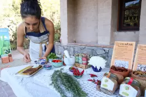 Experiencia musical inmersiva y sabores nativos, las propuestas para descubrir en Pueblo Perdido