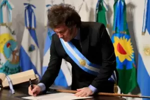 Milei pone en marcha el Consejo de Mayo: se re�ne por primera vez con eje en la reforma laboral