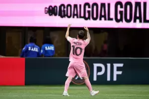 Con un golazo de Messi, Inter Miami derrot a Porto y qued cerca de la clasificacin