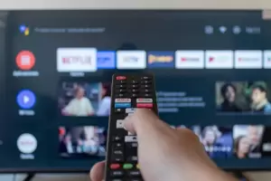 Cinco trucos para mejorar el rendimiento de tu Smart TV sin necesidad de comprar uno nuevo