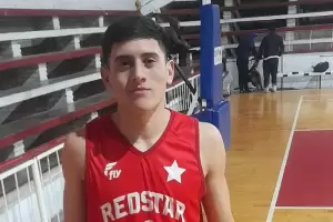 Red Star venci a Ateneo y manda en el Anual
