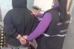 Una mujer detenida tras allanamiento por narcomenudeo